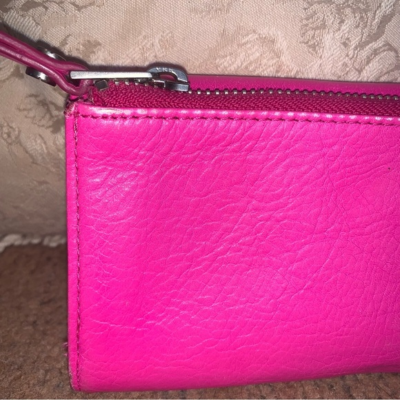 Fossil Vibrant Pink Leather Wallet - Picture 9 of 12